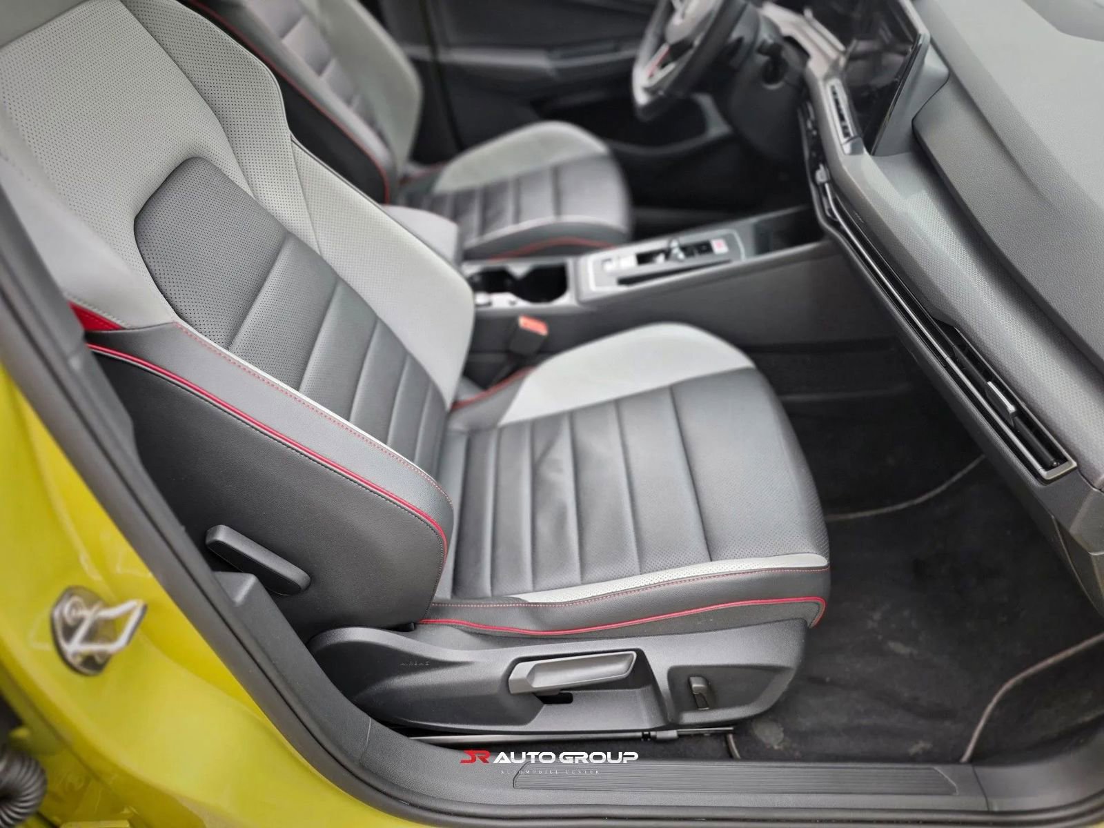 Used 2022 Volkswagen GTI Autobahn image 23