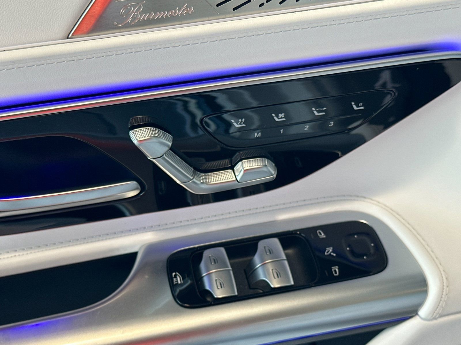 Used 2026 Mercedes-Benz Maybach SL 680 image 12