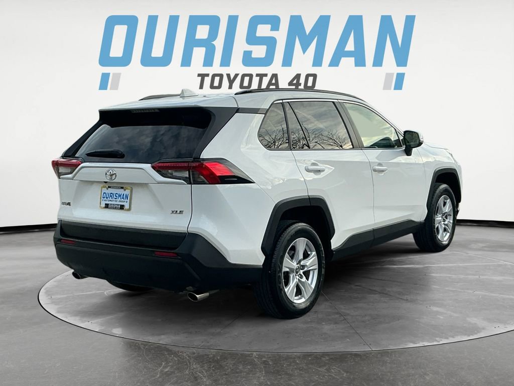 Used 2019 Toyota RAV4 XLE image 7