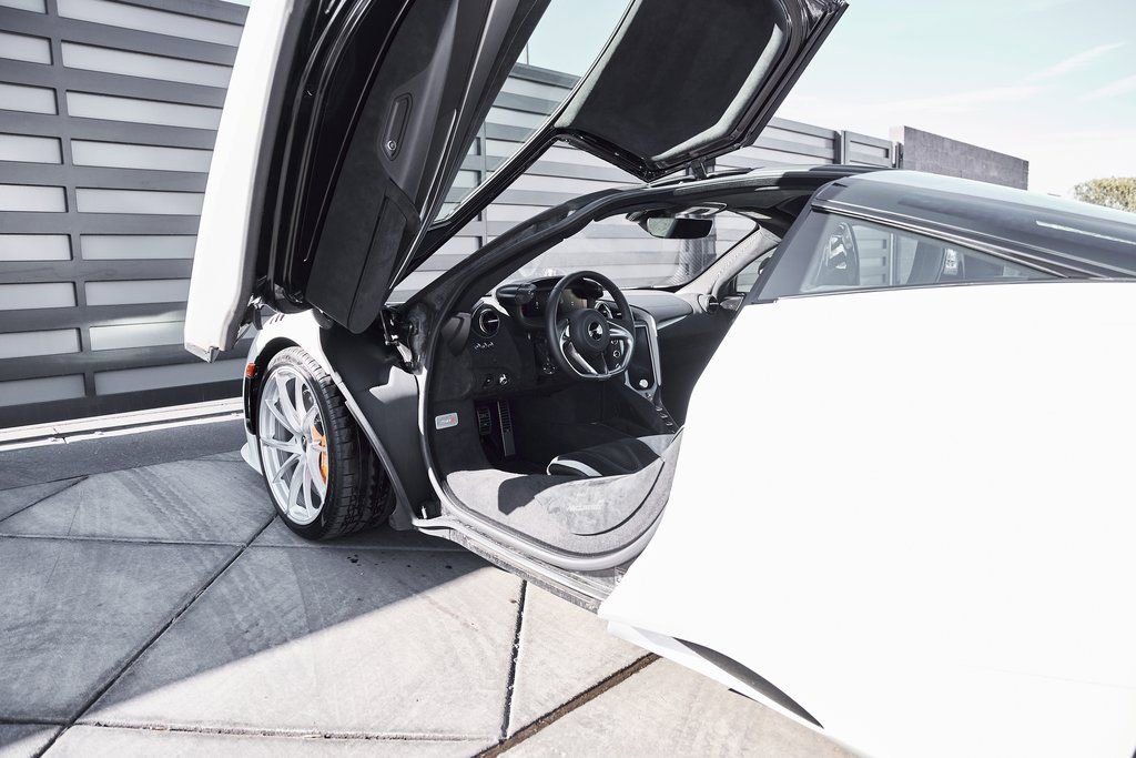 Used 2024 McLaren 750S image 31