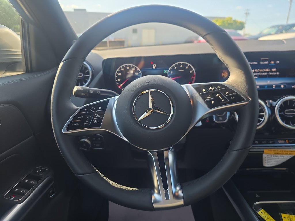 Used 2026 Mercedes-Benz GLA 250 4MATIC image 14