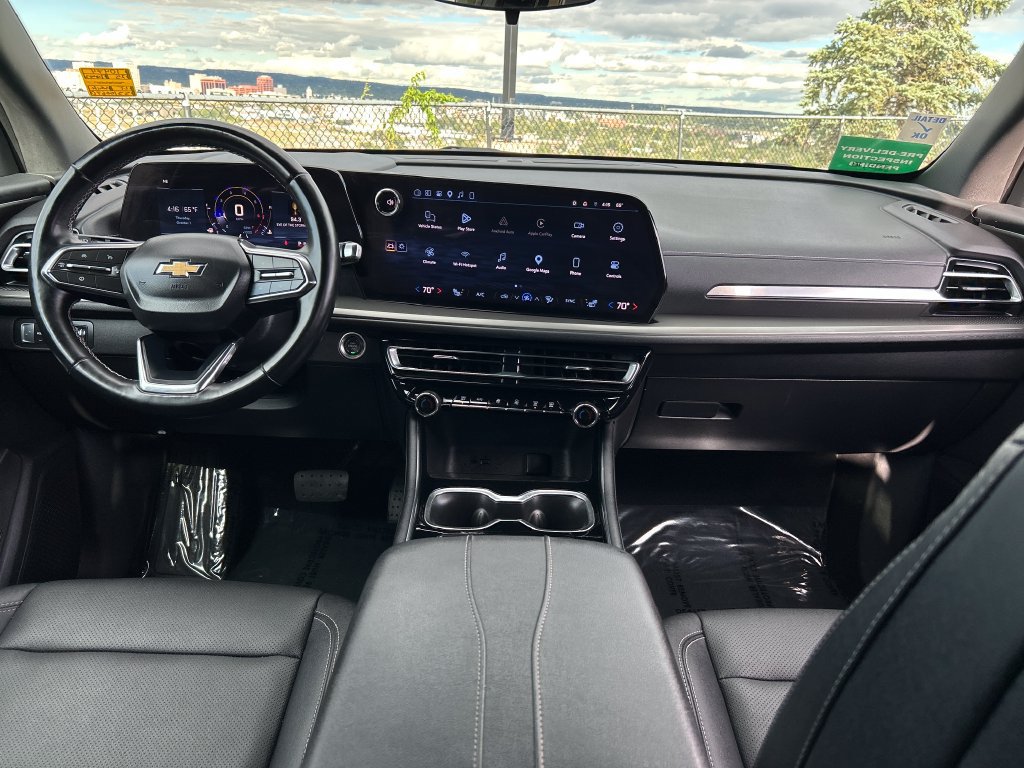 Used 2025 Chevrolet Traverse LT AWD/4WD image 7