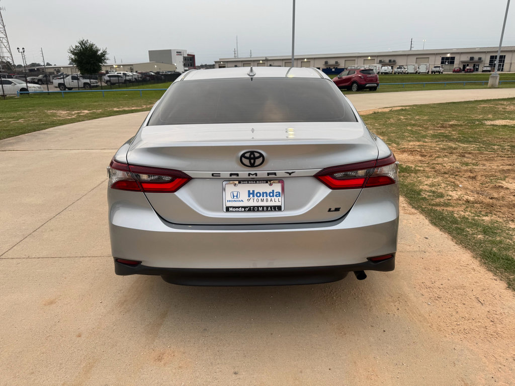 Used 2023 Toyota Camry LE FWD image 4