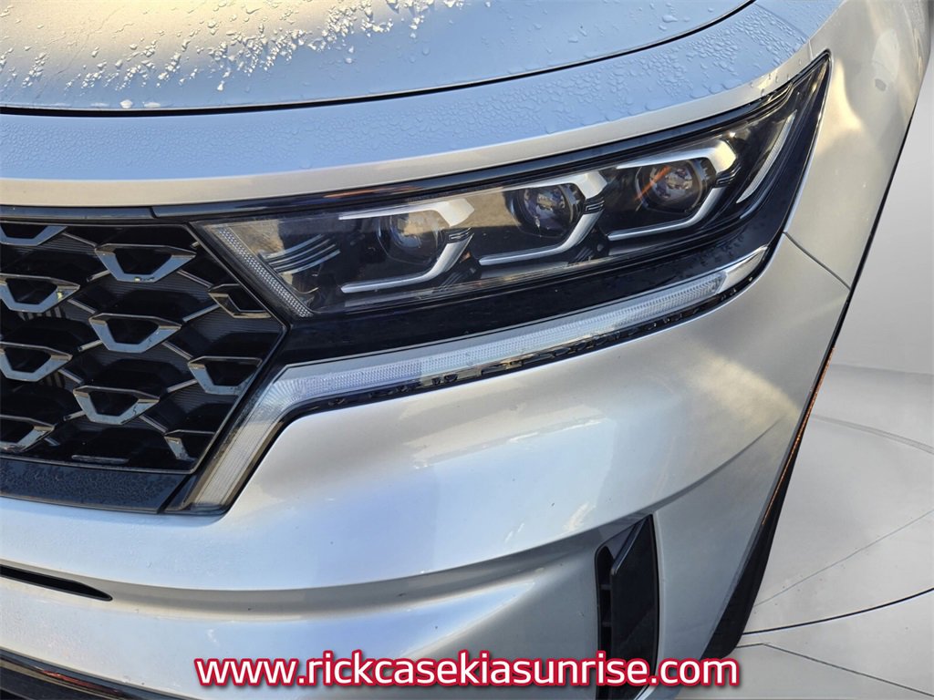 Used 2022 Kia Sorento SX image 6
