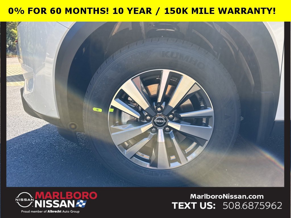 New 2025 Nissan Pathfinder SL w/ Cargo Package image 11