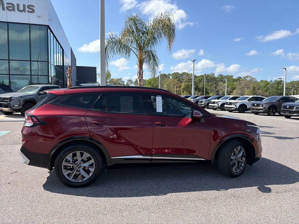 Used 2023 Kia Sportage SX image 8