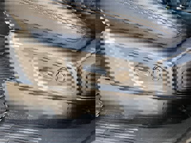 Used 2023 Ford Ranger Lariat w/ FX4 Off-Road Package image 16