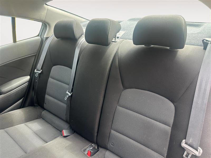 Used 2017 Kia Forte LX image 13