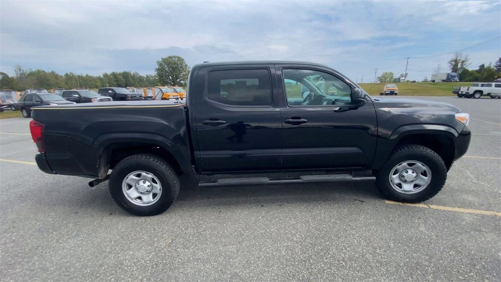 Used 2019 Toyota Tacoma SR w/ SR Convenience Package image 9