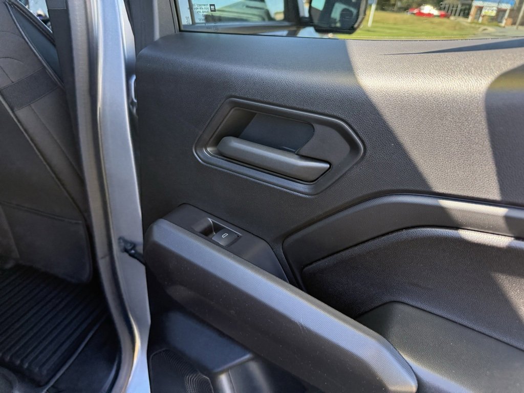 Used 2024 Chevrolet Colorado Trail Boss w/ Technology Package image 36