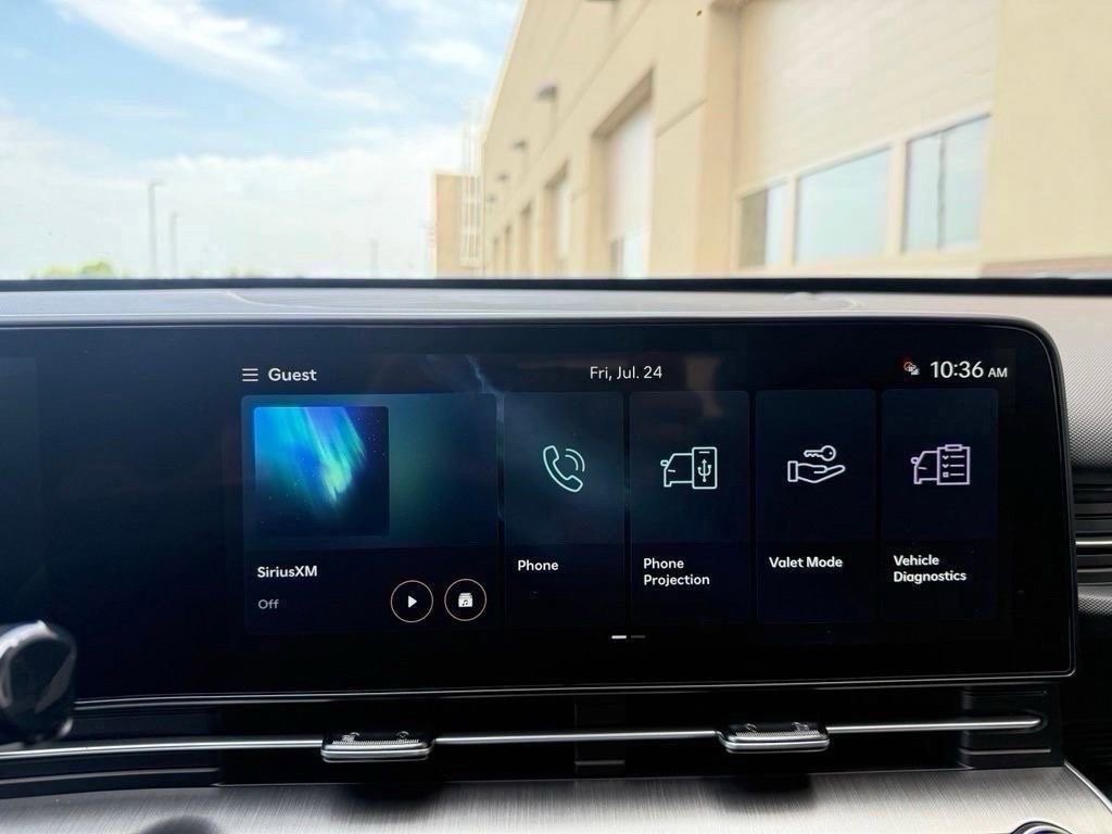 Certified 2025 Hyundai Kona SEL FWD image 15