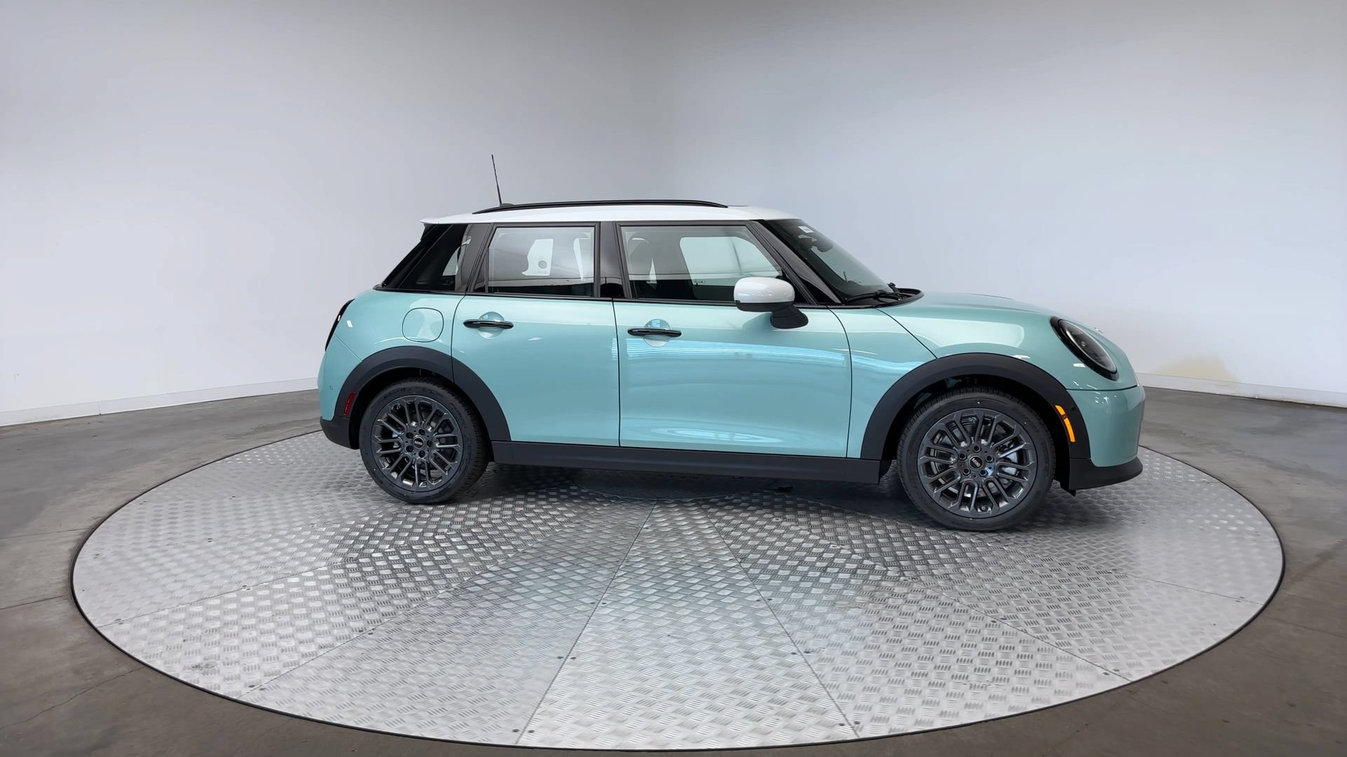 New 2027 MINI Cooper S FWD image 9