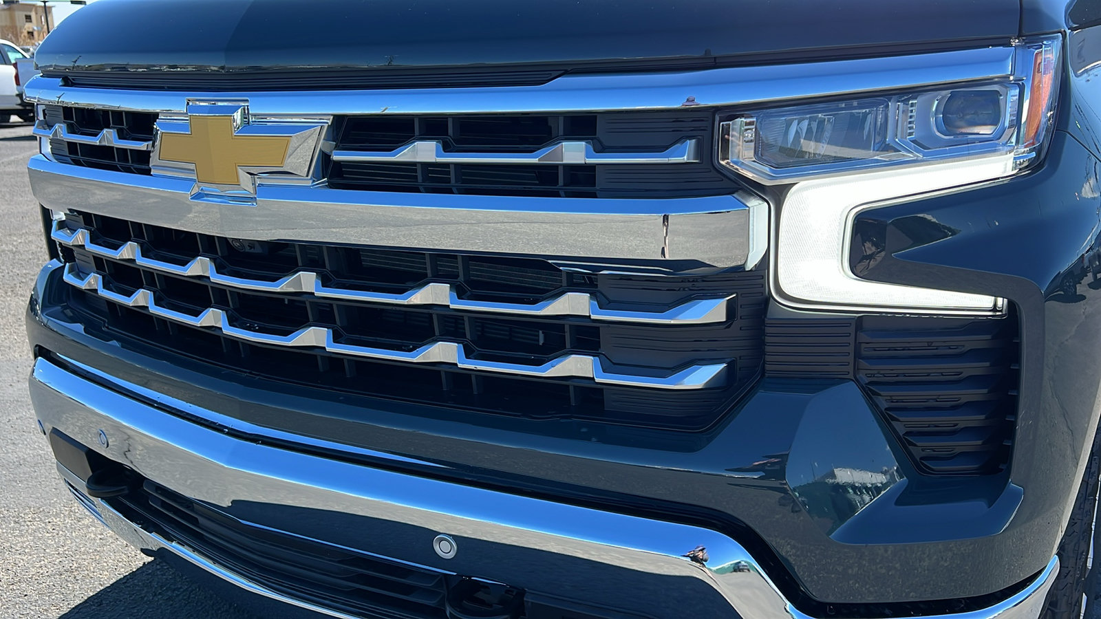 New 2026 Chevrolet Silverado 1500 LTZ w/ LTZ Premium Package AWD/4WD image 10