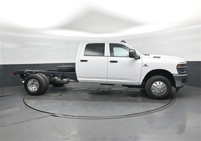 New 2026 RAM 3500 Tradesman w/ Chrome Appearance Group image 2