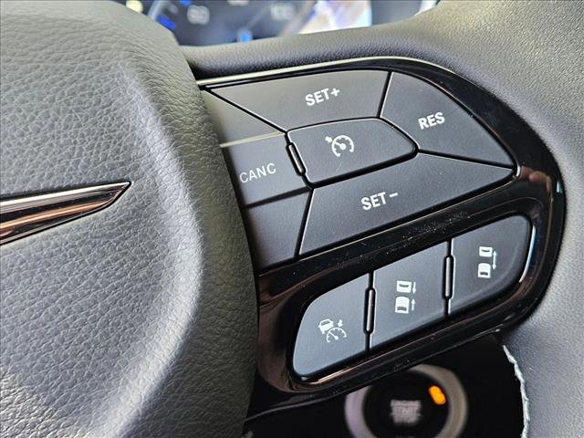 New 2026 Chrysler Pacifica Select w/ S Appearance Package FWD image 14