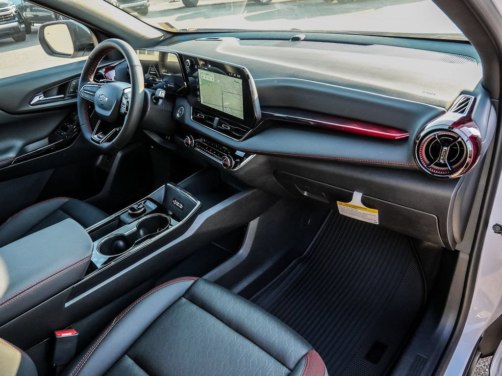 New 2027 Chevrolet Equinox RS w/ Safety and Technology Package FWD image 17