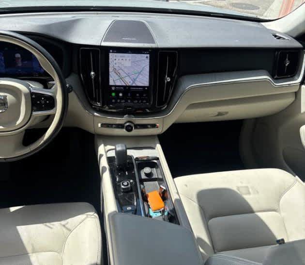 Used 2024 Volvo XC60 T8 Plus AWD/4WD image 7