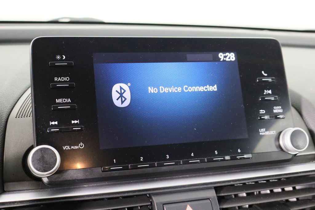 Used 2018 Honda Accord LX image 28