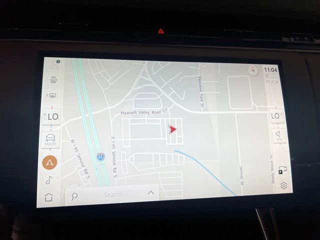 Used 2025 Land Rover Range Rover Sport SE image 29