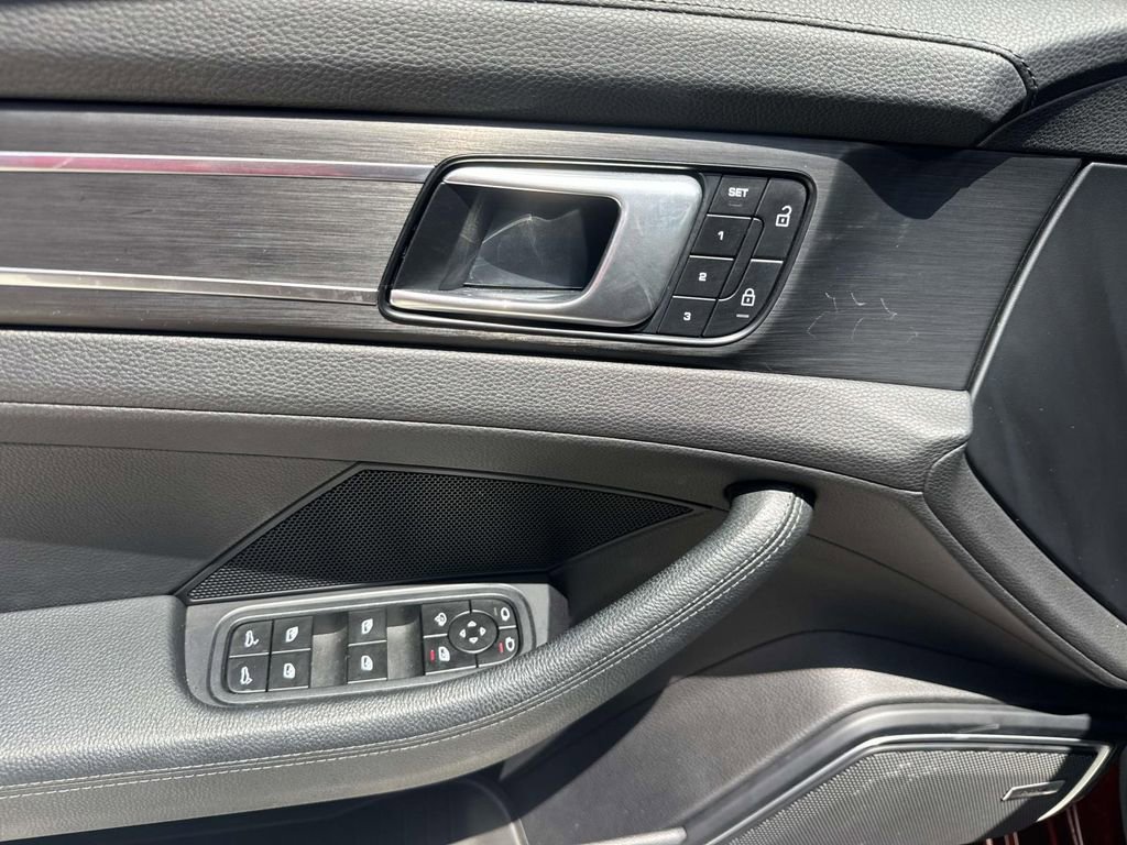 Certified 2023 Porsche Panamera Platinum Edition w/ Sport Chrono Package RWD image 23