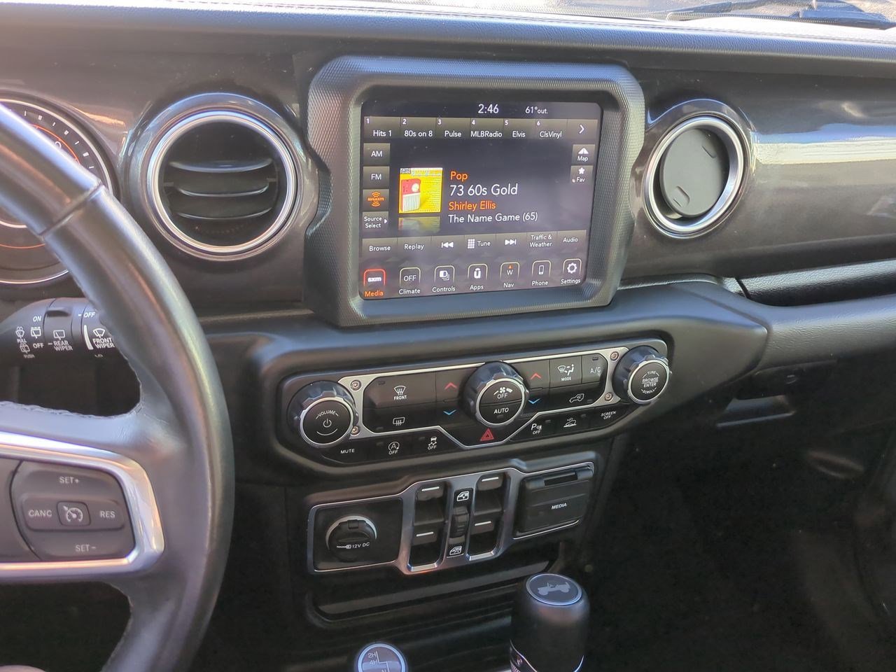 Used 2021 Jeep Wrangler Unlimited Sahara image 15