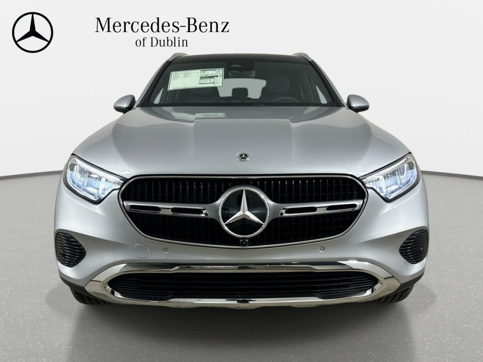 Used 2026 Mercedes-Benz GLC 300 4MATIC image 2