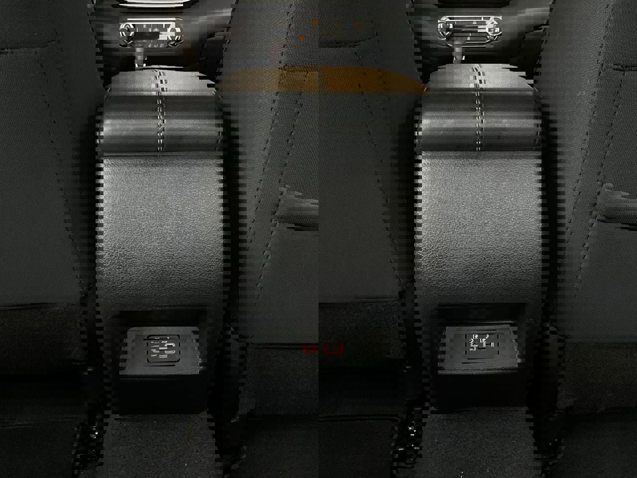 Used 2025 Nissan Altima 2.5 SV image 13