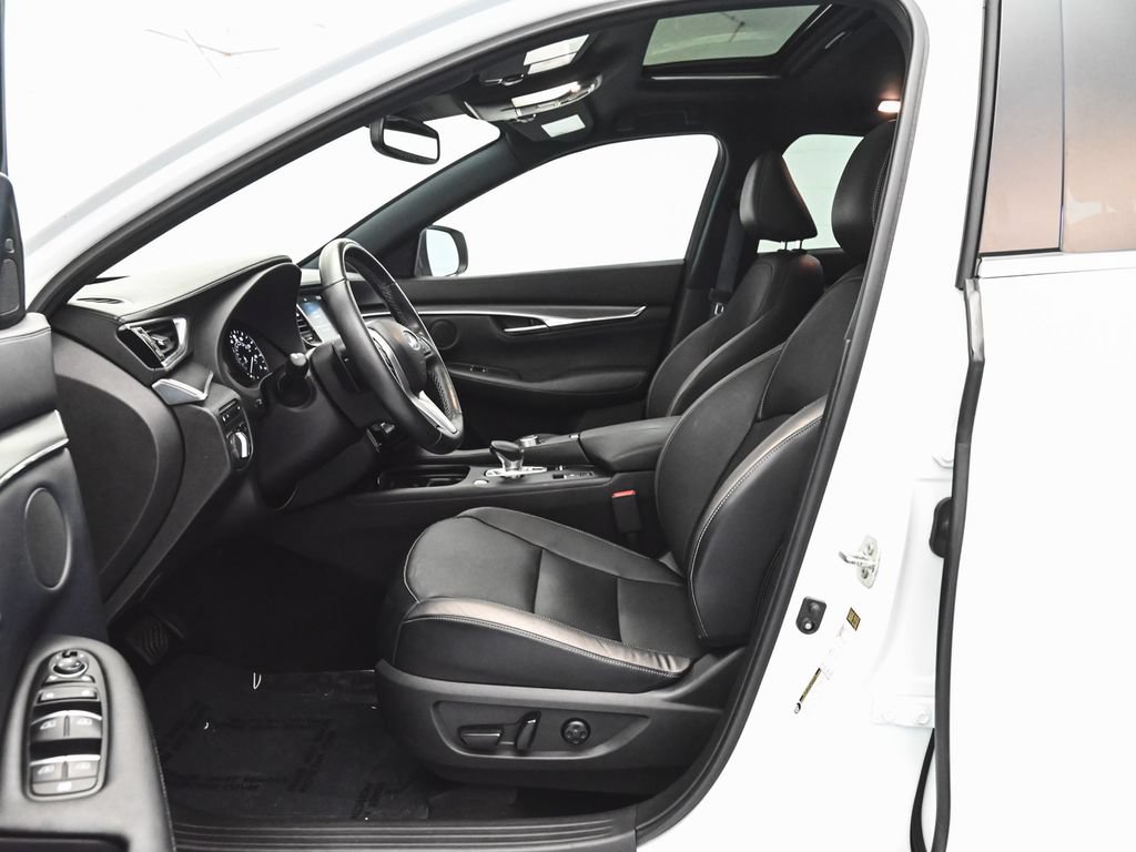 Used 2023 INFINITI QX55 Luxe w/ Cargo Package AWD/4WD image 28