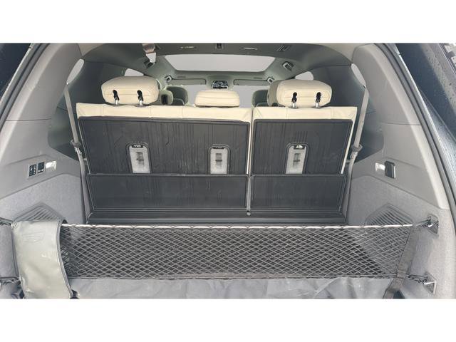 Used 2026 Cadillac Escalade IQL Sport 1 w/ LPO, Floor Liner Package AWD/4WD image 24