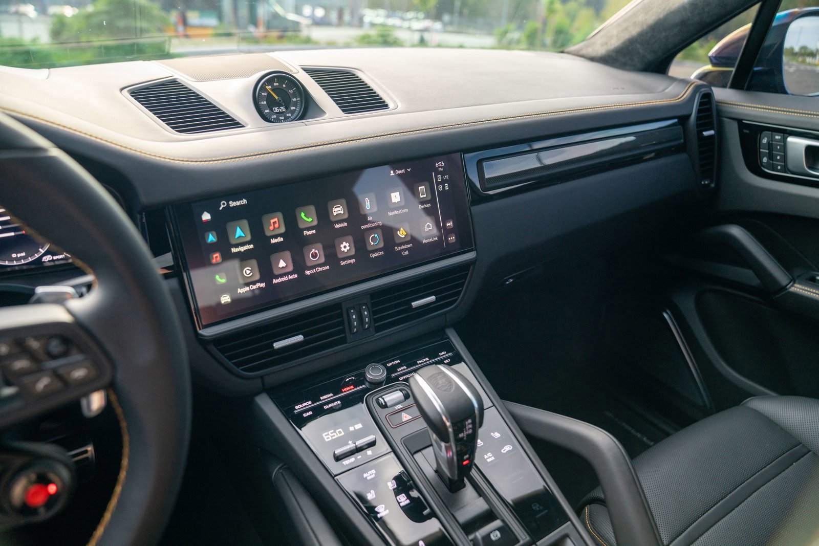 Certified 2022 Porsche Cayenne Turbo GT image 15
