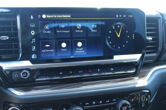 Used 2025 Chevrolet Silverado 1500 LT RWD image 31