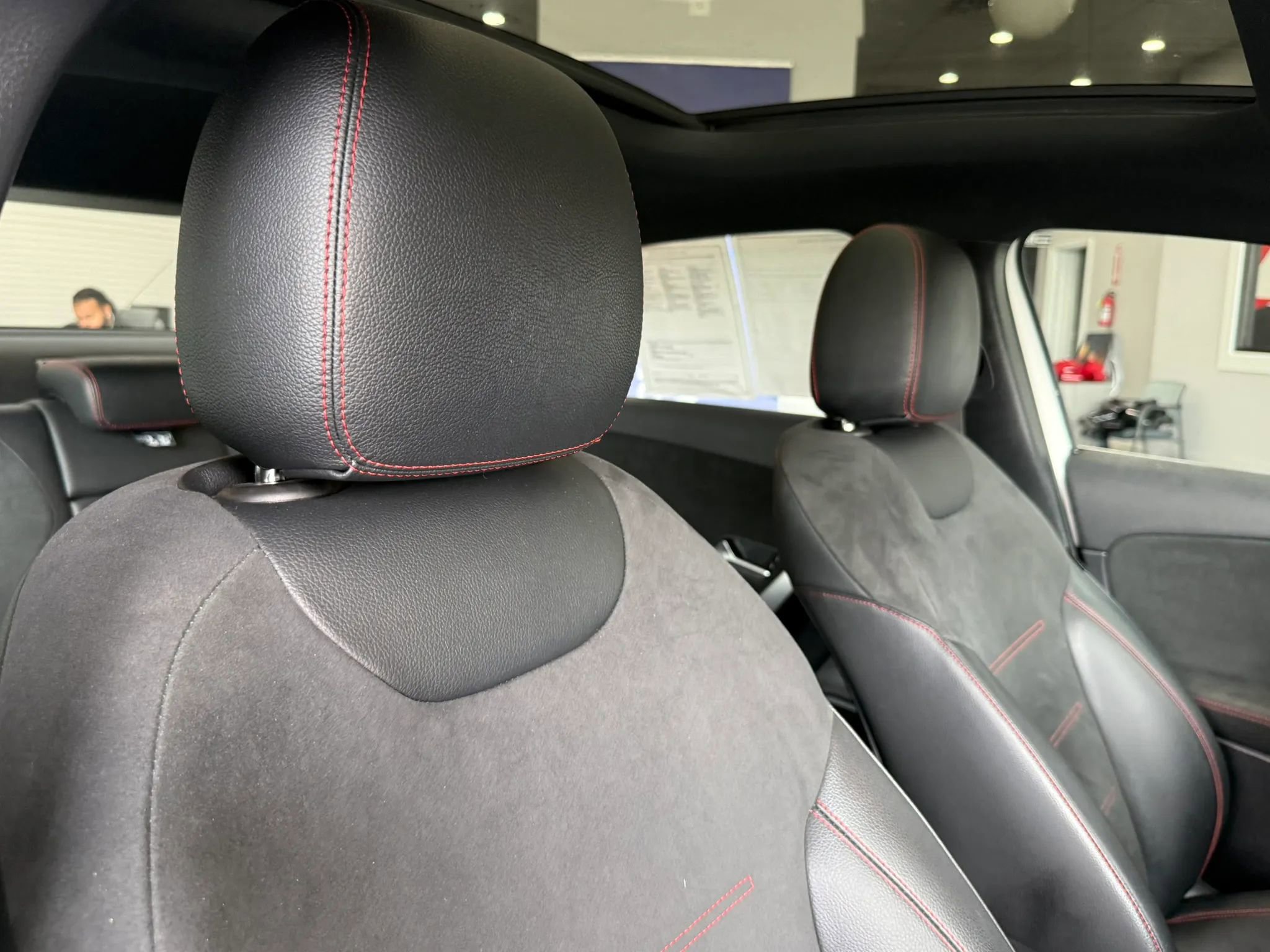 Used 2021 Mercedes-Benz A 35 AMG 4MATIC image 26