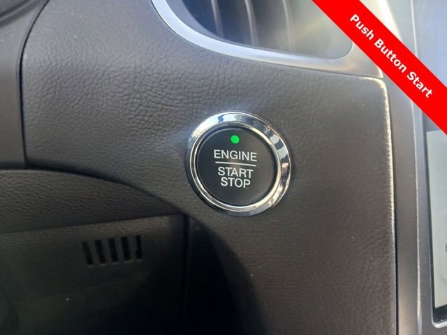 Used 2024 Ford Edge Titanium image 22