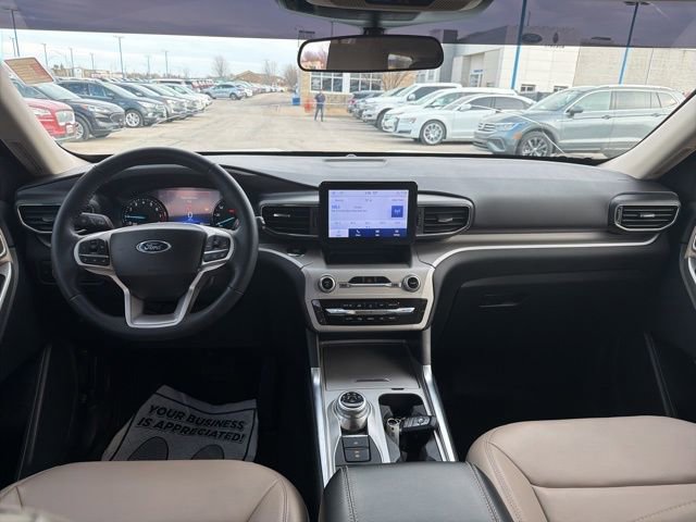 Certified 2023 Ford Explorer XLT w/ Equipment Group 202A image 20