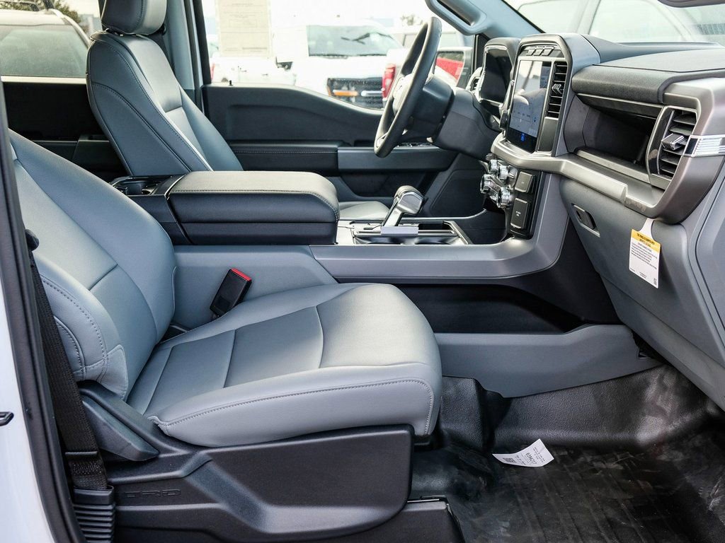 New 2024 Ford F150 Lightning Pro w/ Tow Technology Package image 10