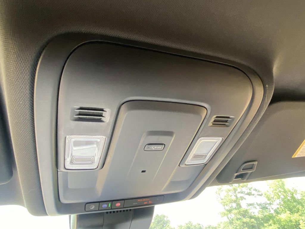 New 2025 Chevrolet Tahoe LS image 30