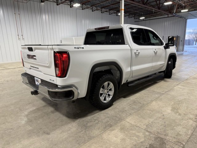 Used 2022 GMC Sierra 1500 SLE image 6