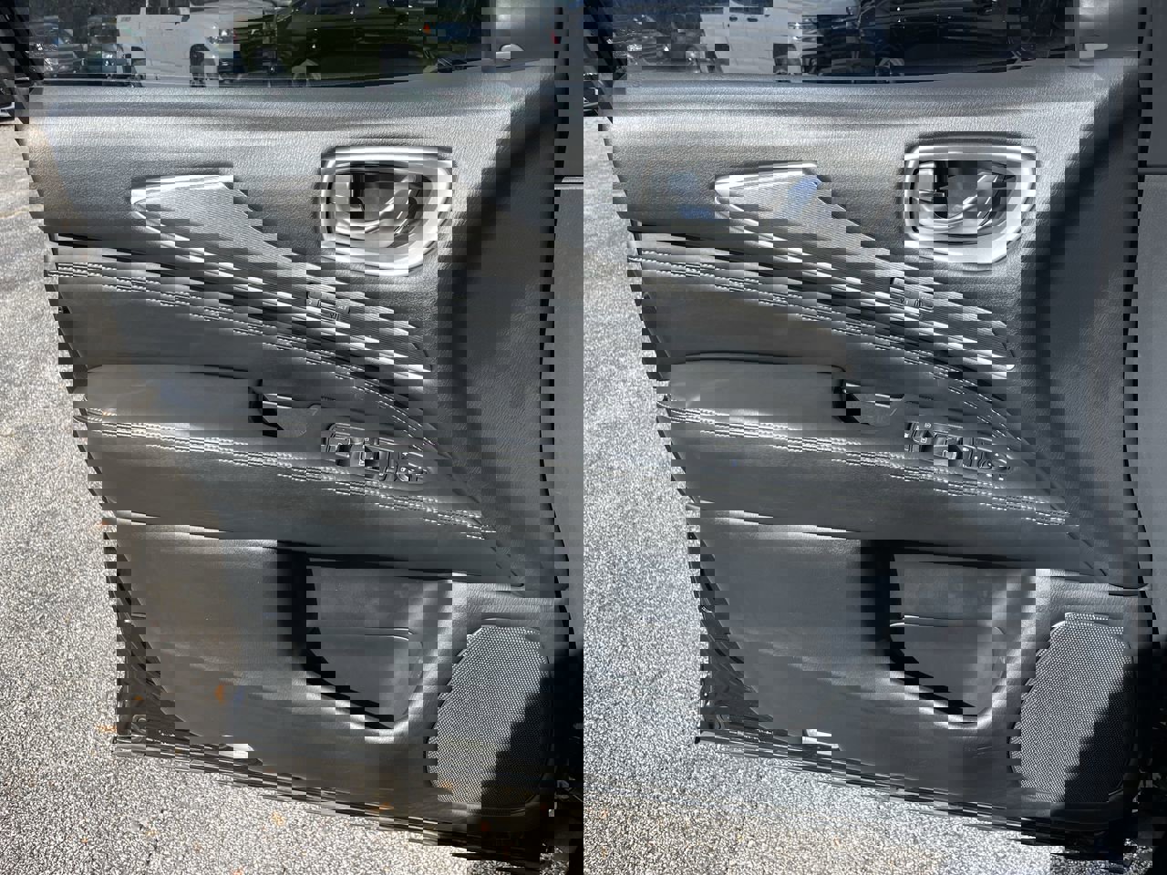 Used 2020 INFINITI QX60 Luxe w/ Essential Package image 16