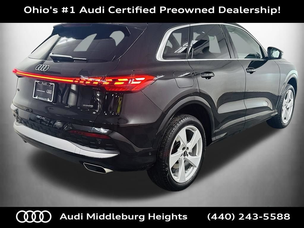 Certified 2025 Audi Q5 Premium Plus w/ Premium Plus AWD/4WD image 9
