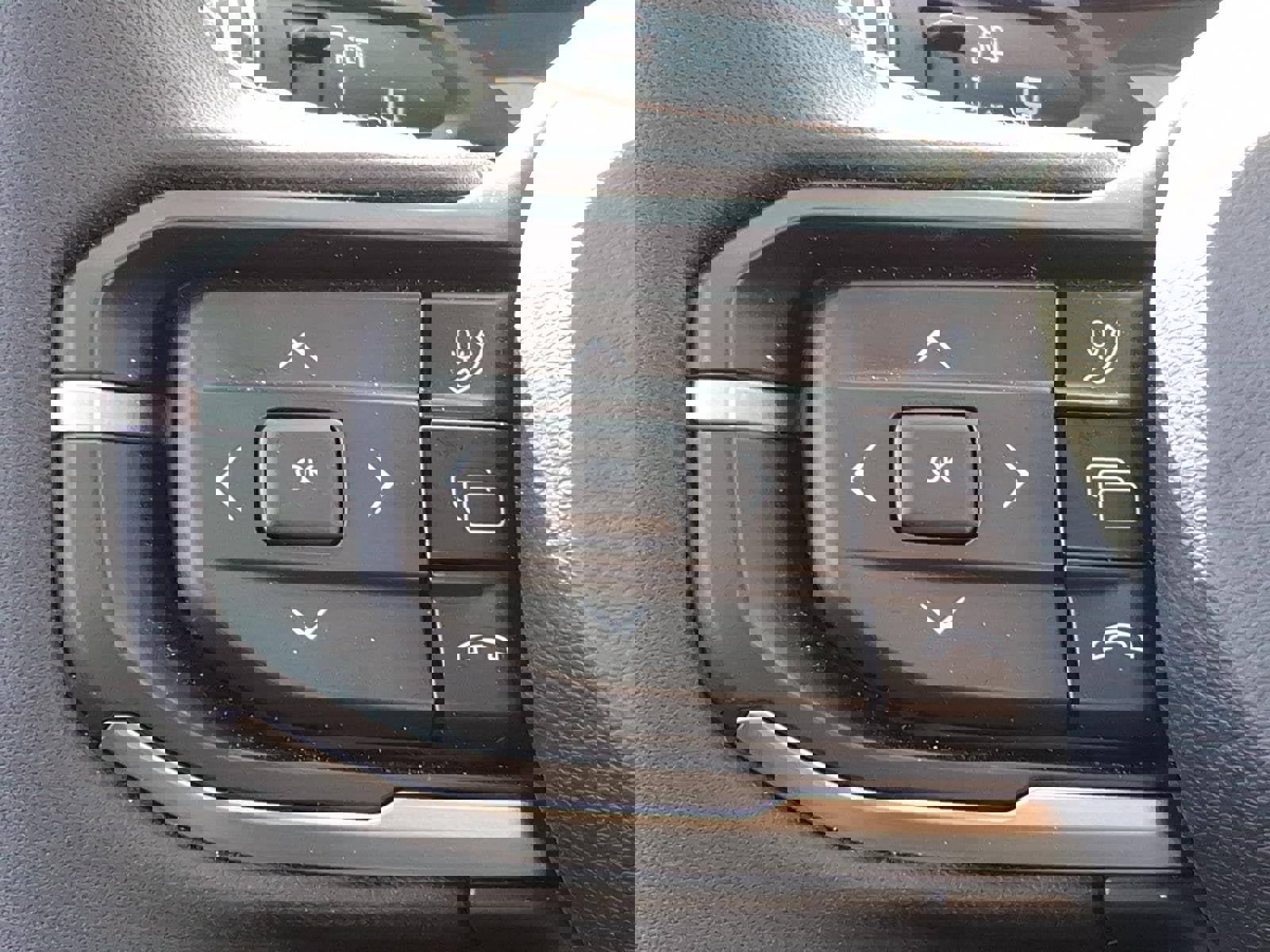 New 2026 Jeep Cherokee Limited image 15