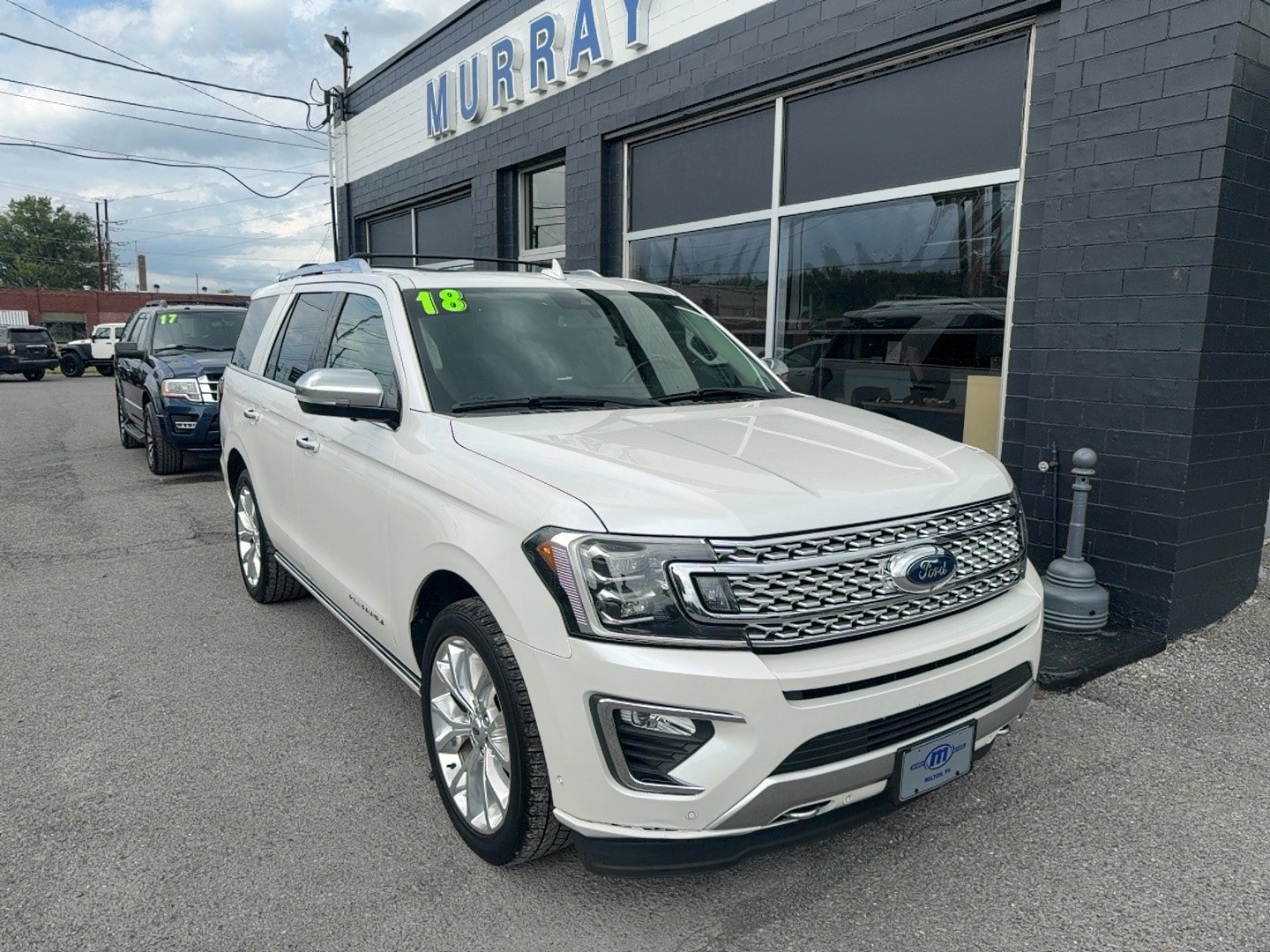 Used 2018 Ford Expedition Platinum AWD/4WD image 1