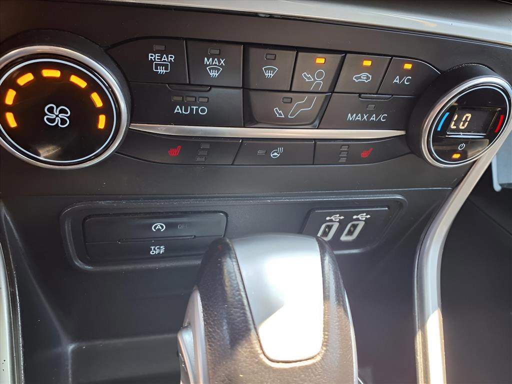 Used 2021 Ford EcoSport Titanium w/ Interior Protection Package image 19