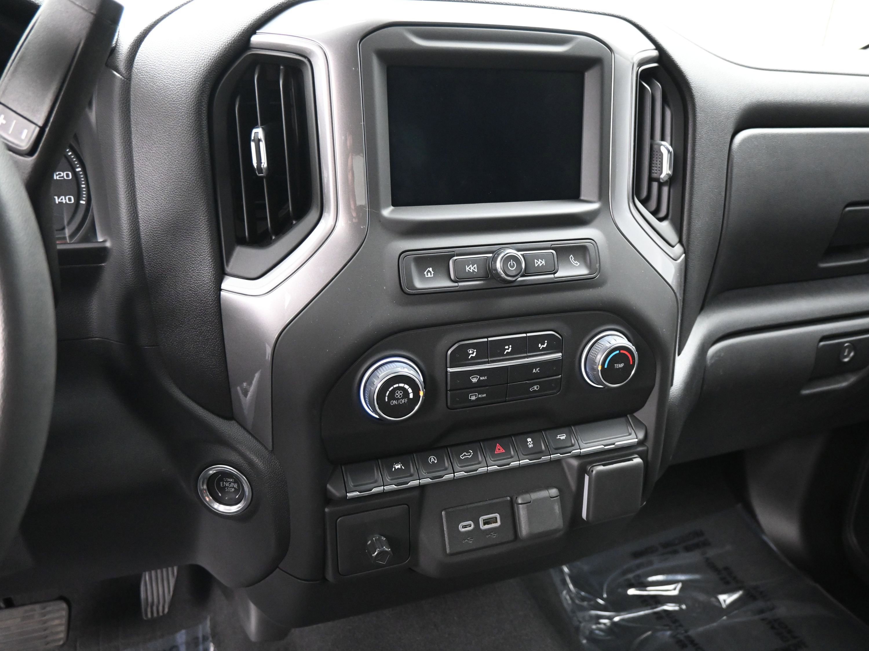 Certified 2024 Chevrolet Silverado 1500 Custom image 14