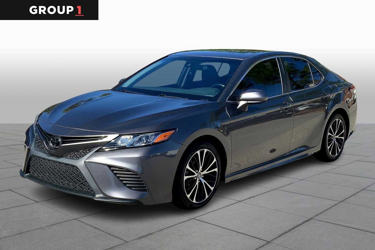Used 2018 Toyota Camry SE