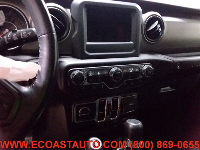 Used 2018 Jeep Wrangler Unlimited Sport S image 12