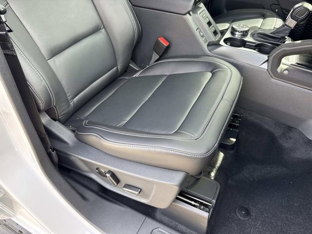New 2025 Ford Bronco Outer Banks w/ Sasquatch Package image 14