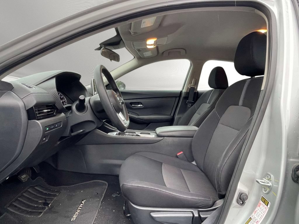 Used 2023 Nissan Sentra SV FWD image 15