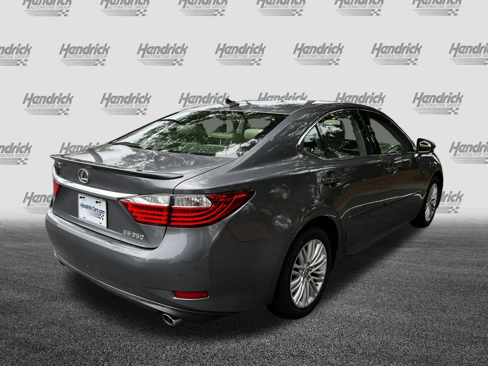 Used 2013 Lexus ES 350 w/ Luxury Pkg FWD image 9