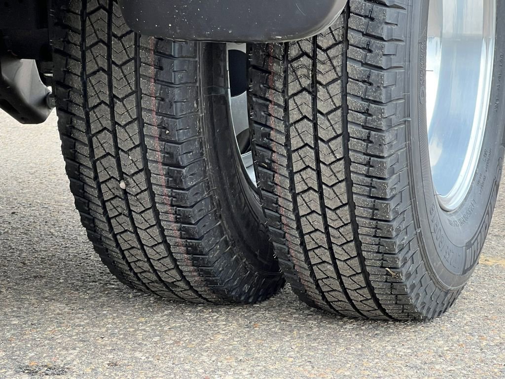 New 2026 GMC Sierra 3500 Denali Ultimate image 9