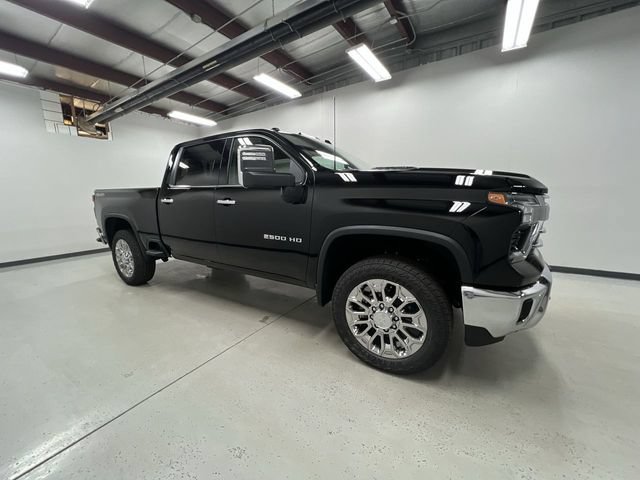 New 2026 Chevrolet Silverado 2500 LTZ w/ LTZ Plus Package AWD/4WD image 9